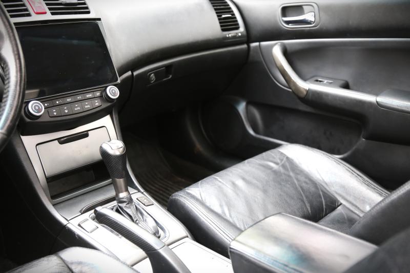 Honda - Accord - pic8