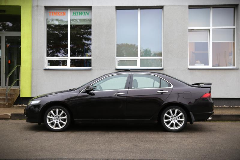 Honda - Accord - pic2