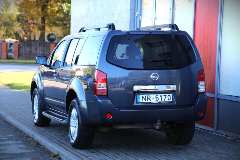 Nissan - Pathfinder - pic5