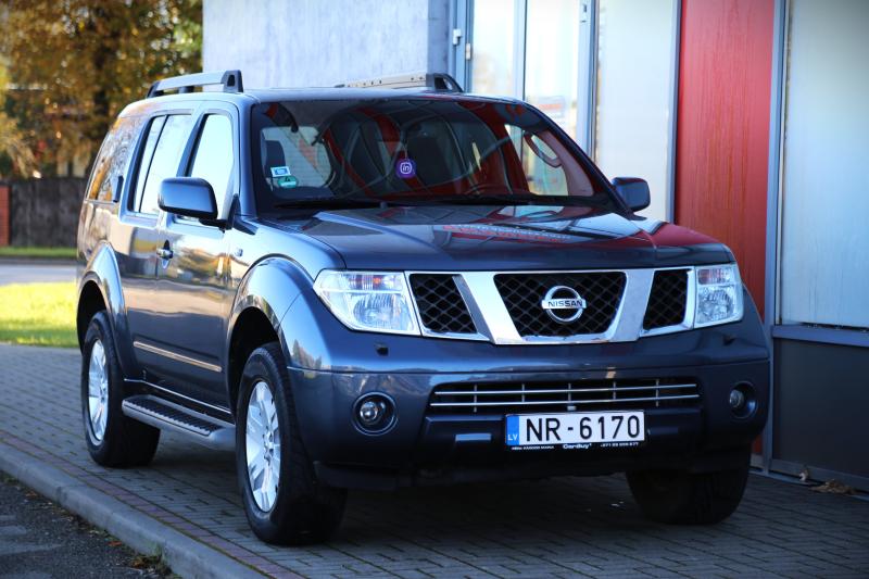 Nissan - Pathfinder - pic4
