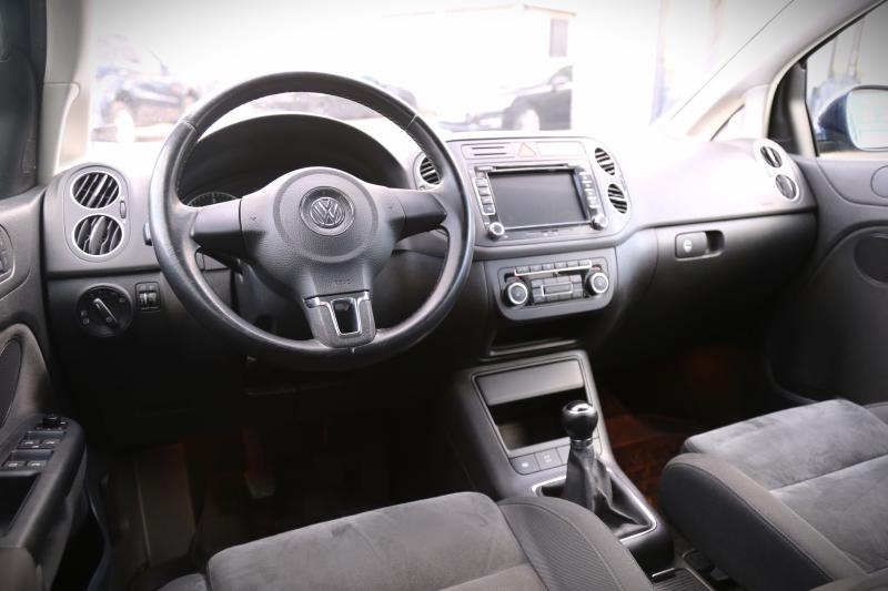 Volkswagen - Golf Plus - pic8