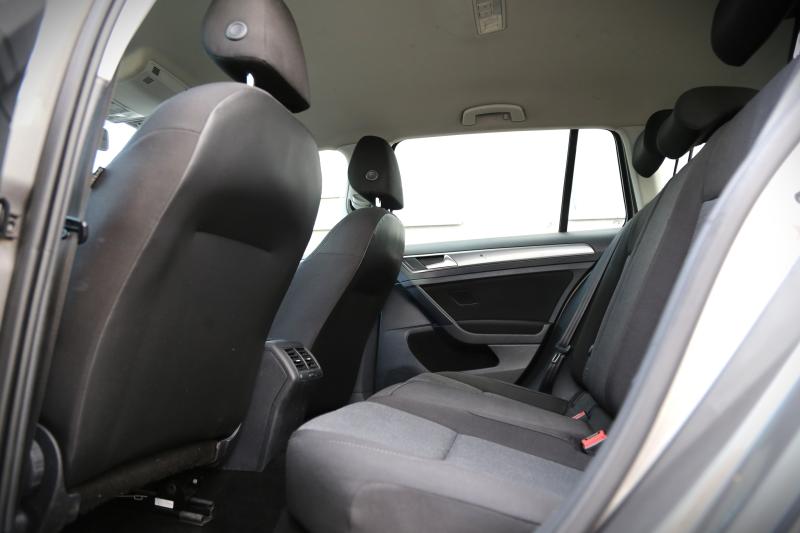 Volkswagen - Golf - pic14