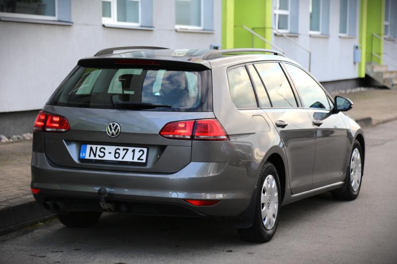 Volkswagen - Golf - pic6