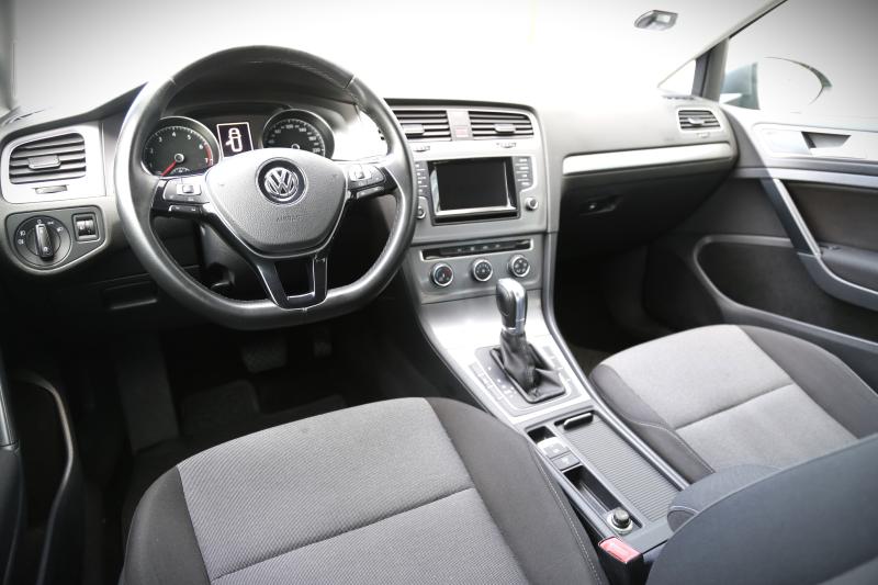 Volkswagen - Golf - pic8