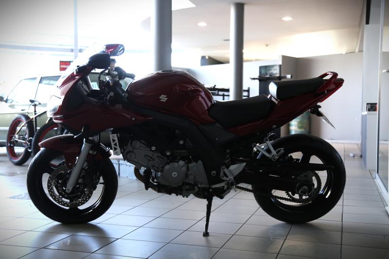 Suzuki - SV - pic3