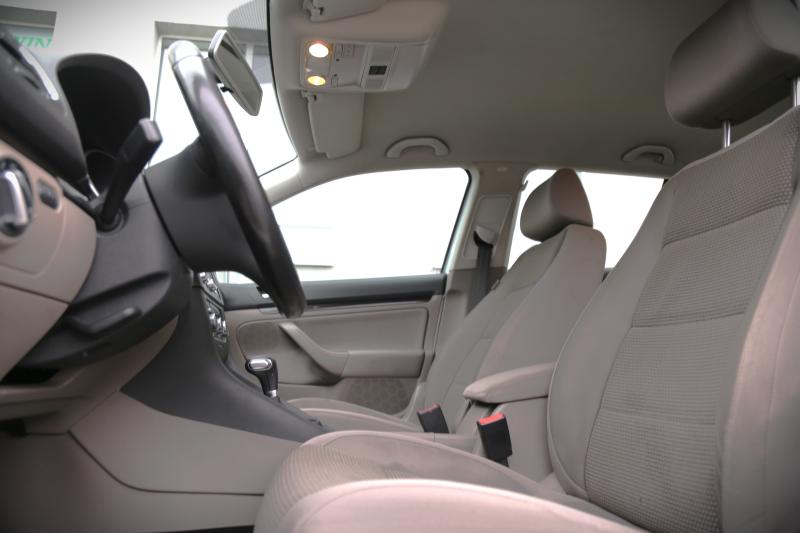 Volkswagen - Golf - pic8