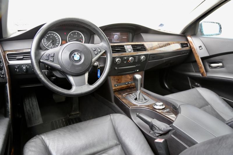 BMW - 525 - pic8