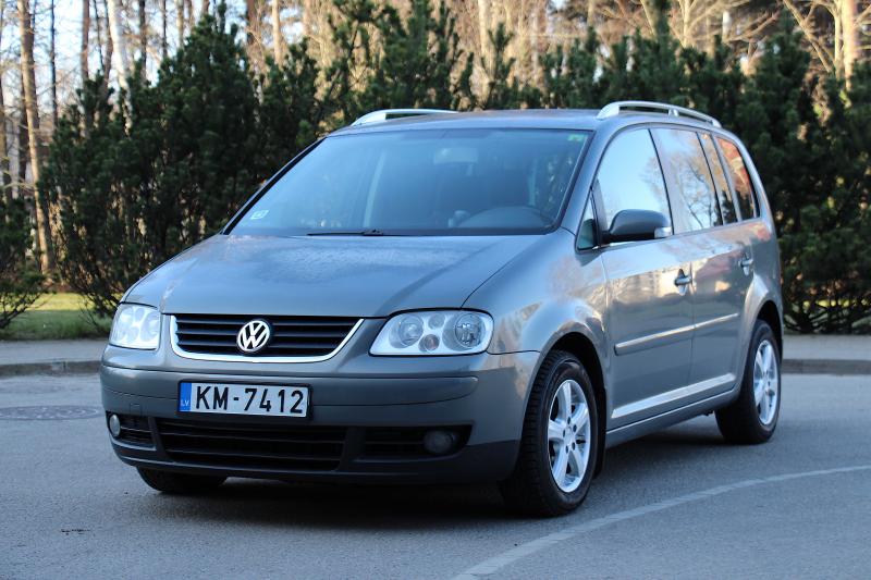 Volkswagen - Touran - pic1